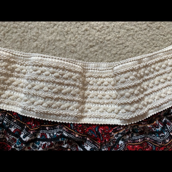 Patterned Shorts - Picture 3 of 5